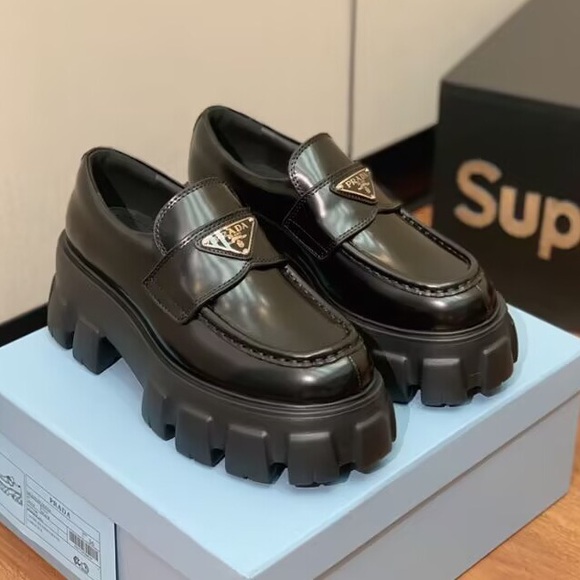 Prada Black Women's Leather Loafers - Picture 2 of 9